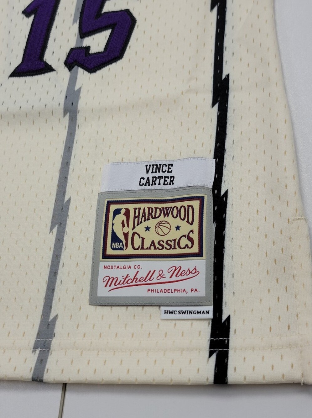 Vince Carter Raptors Mitchell & Ness Cream Chainstitched NBA Jersey Size M New - Picture 6 of 9